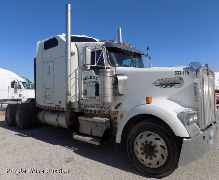 image for item DG2474 2000 Kenworth W900B semi truck