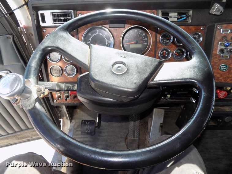 image for item DG2474 2000 Kenworth W900B semi truck