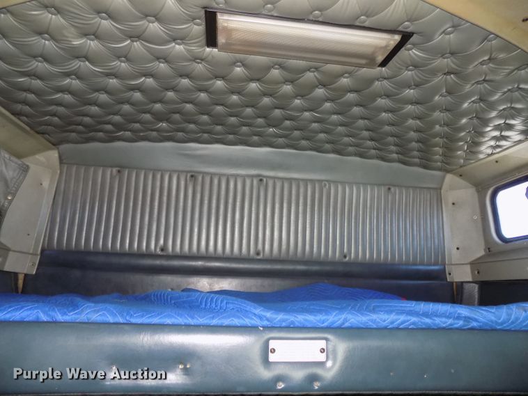 image for item DG2474 2000 Kenworth W900B semi truck