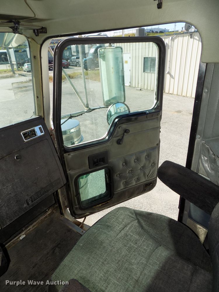 image for item DG2474 2000 Kenworth W900B semi truck