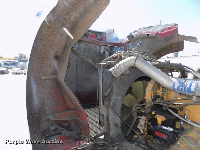 image for item DG2474 2000 Kenworth W900B semi truck