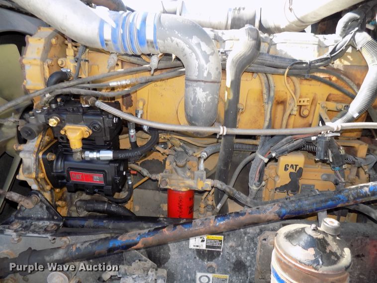 image for item DG2474 2000 Kenworth W900B semi truck