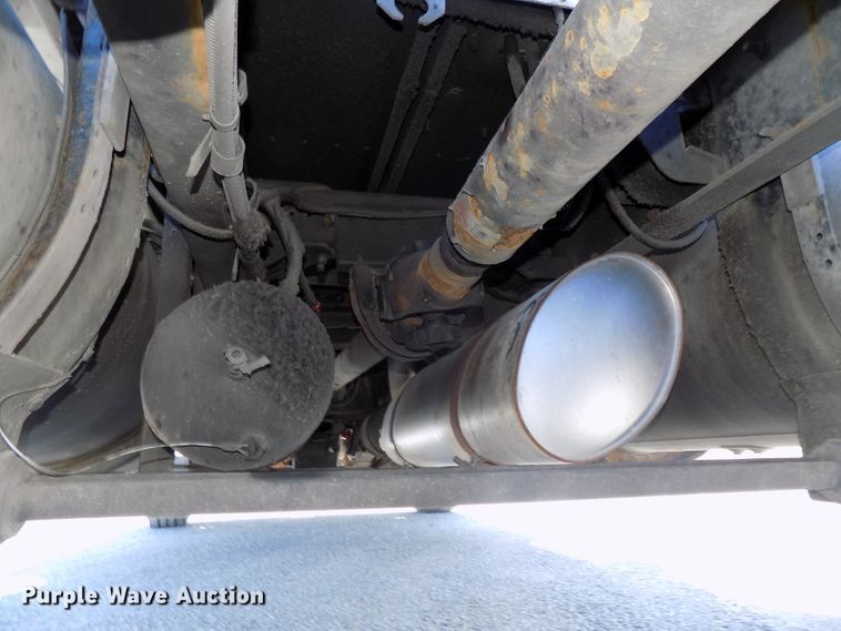 image for item DG2474 2000 Kenworth W900B semi truck