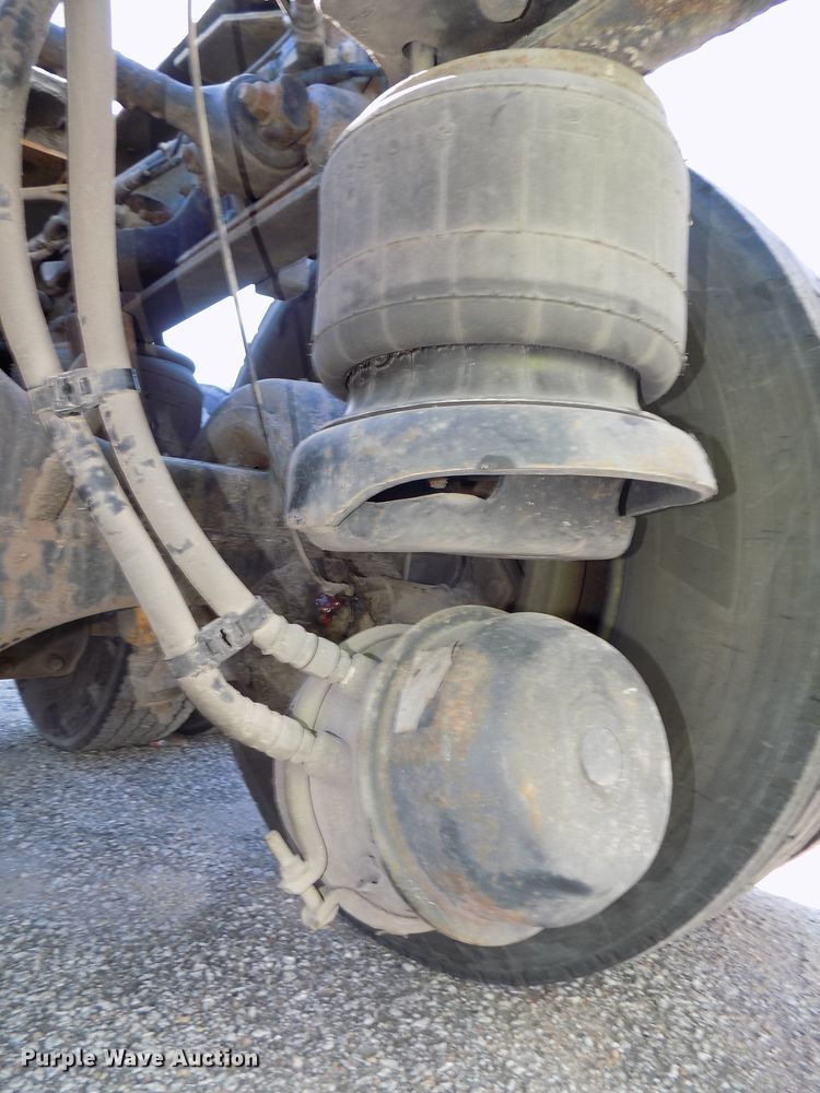 image for item DG2474 2000 Kenworth W900B semi truck