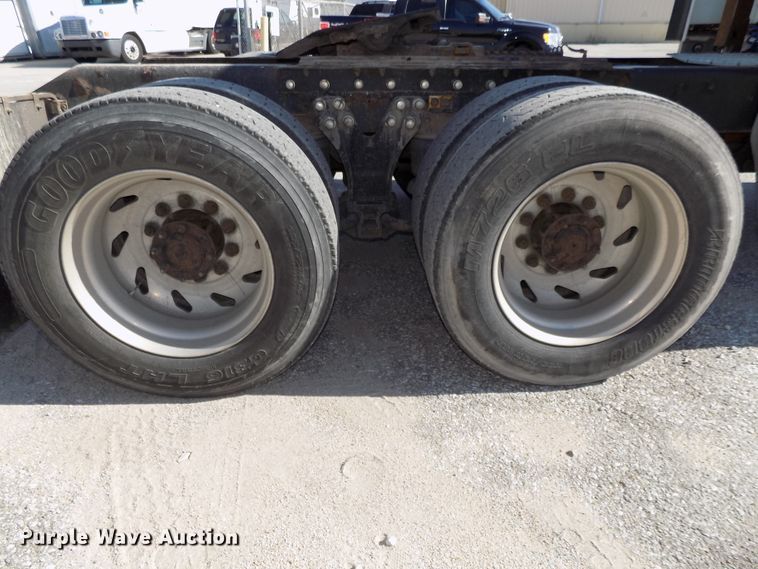 image for item DG2474 2000 Kenworth W900B semi truck