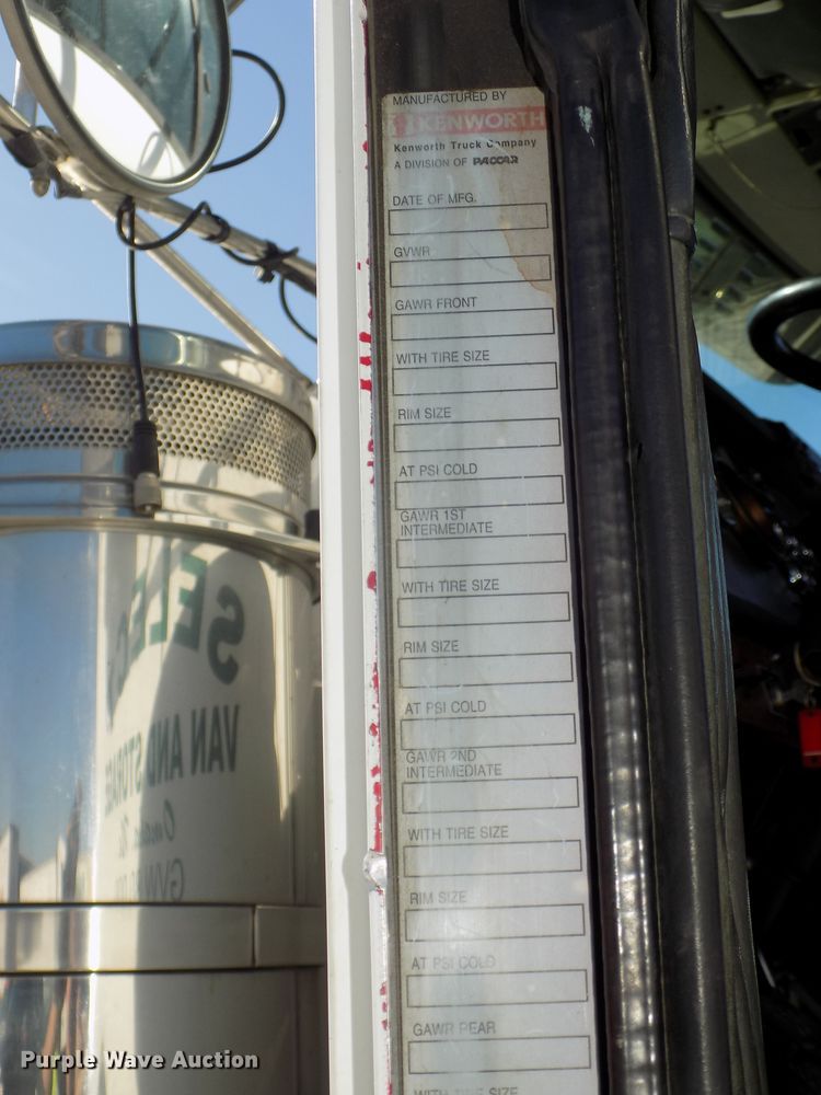 image for item DG2474 2000 Kenworth W900B semi truck