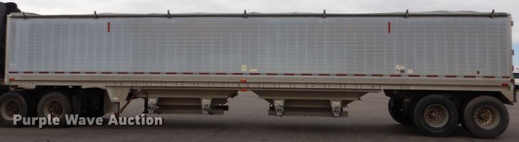image for item DG5848 1996 Wilson DWCH100 double hopper bottom conversion grain trailer