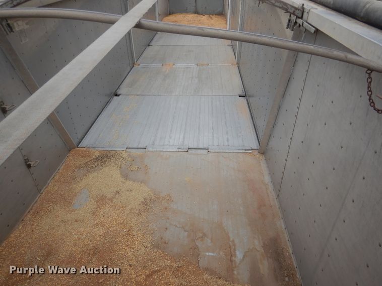 image for item DG5848 1996 Wilson DWCH100 double hopper bottom conversion grain trailer