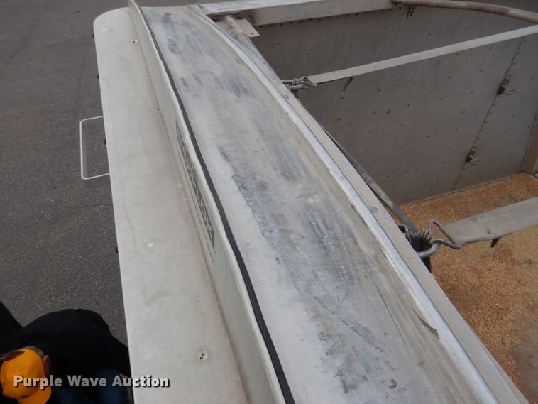 image for item DG5848 1996 Wilson DWCH100 double hopper bottom conversion grain trailer