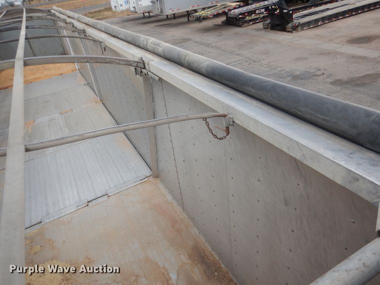 image for item DG5848 1996 Wilson DWCH100 double hopper bottom conversion grain trailer