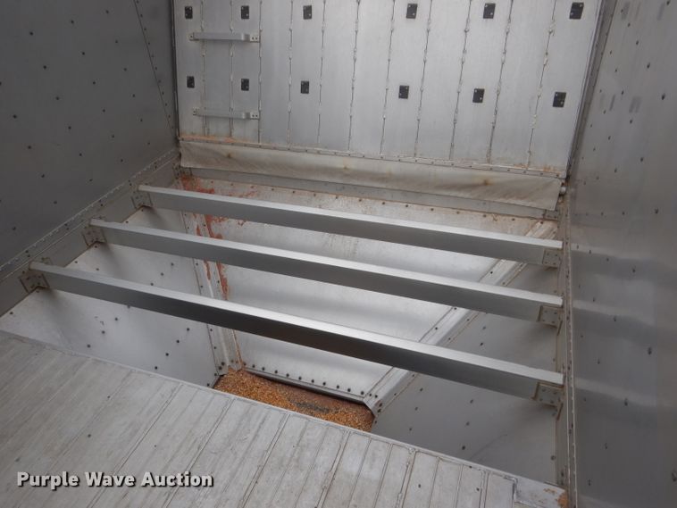 image for item DG5848 1996 Wilson DWCH100 double hopper bottom conversion grain trailer