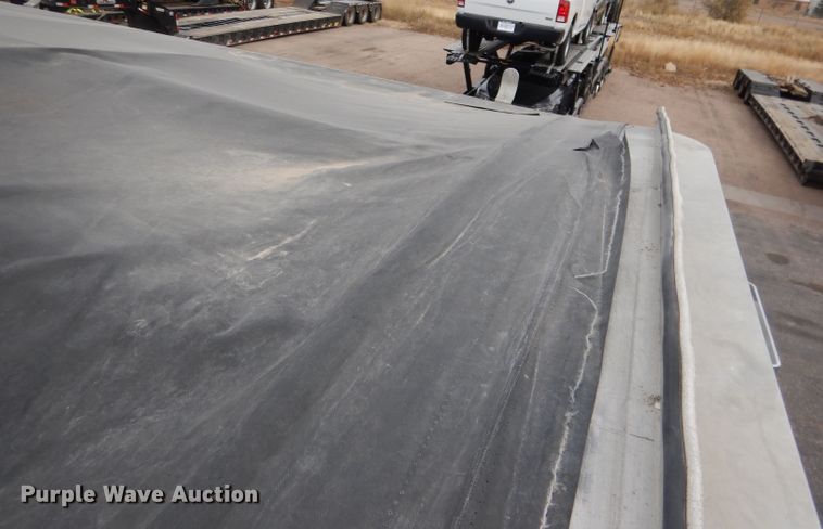 image for item DG5848 1996 Wilson DWCH100 double hopper bottom conversion grain trailer