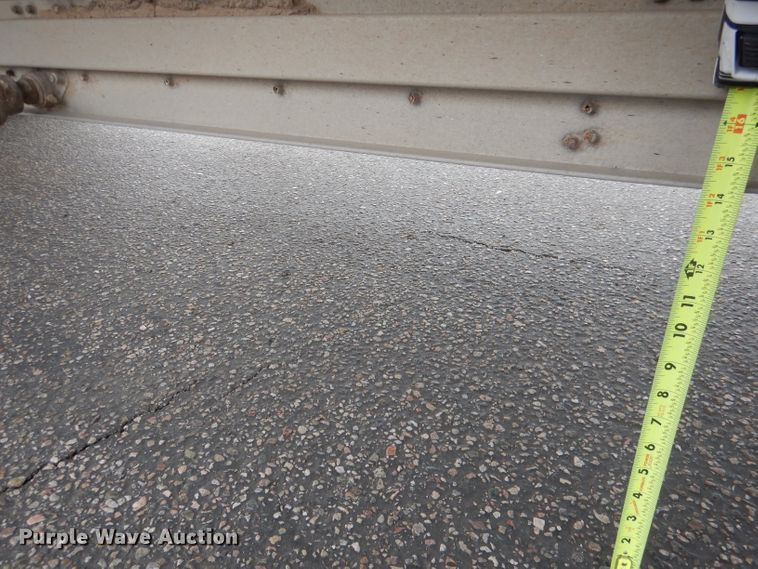 image for item DG5848 1996 Wilson DWCH100 double hopper bottom conversion grain trailer