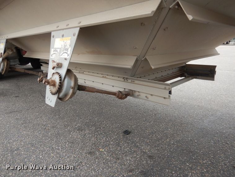 image for item DG5848 1996 Wilson DWCH100 double hopper bottom conversion grain trailer