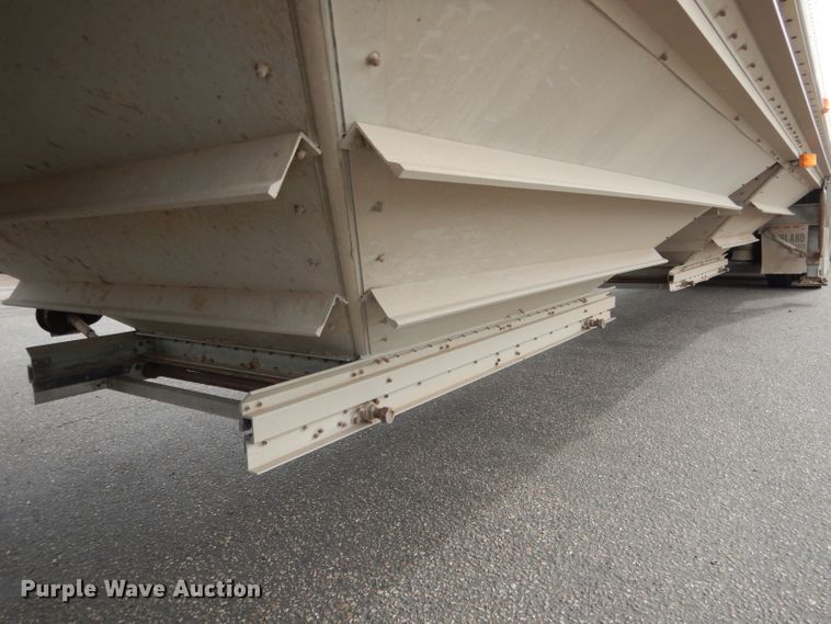image for item DG5848 1996 Wilson DWCH100 double hopper bottom conversion grain trailer