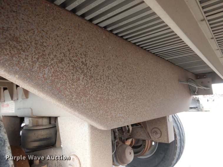 image for item DG5848 1996 Wilson DWCH100 double hopper bottom conversion grain trailer