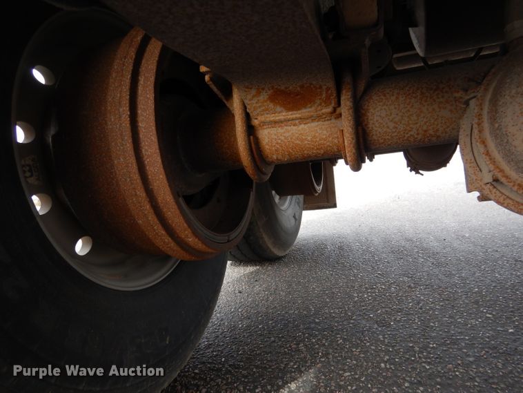 image for item DG5848 1996 Wilson DWCH100 double hopper bottom conversion grain trailer