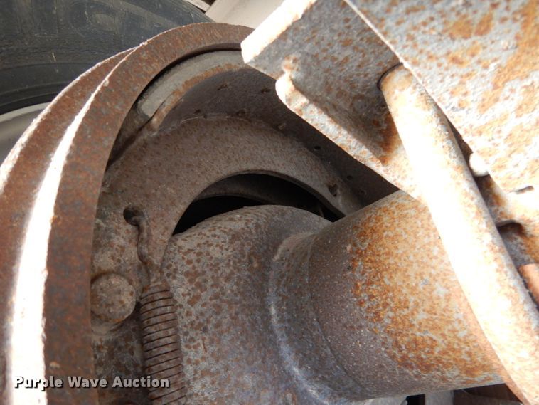 image for item DG5848 1996 Wilson DWCH100 double hopper bottom conversion grain trailer