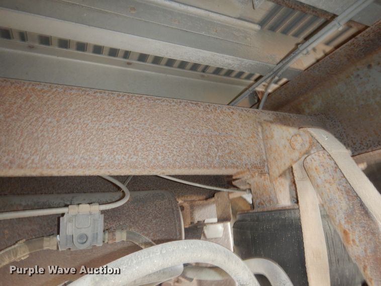 image for item DG5848 1996 Wilson DWCH100 double hopper bottom conversion grain trailer