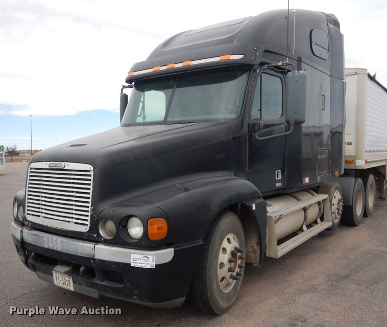 image for item DG5849 2001 Freightliner Century Class semi truck