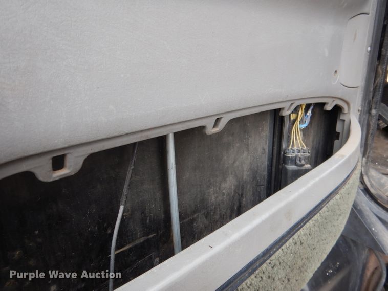 image for item DG5849 2001 Freightliner Century Class semi truck