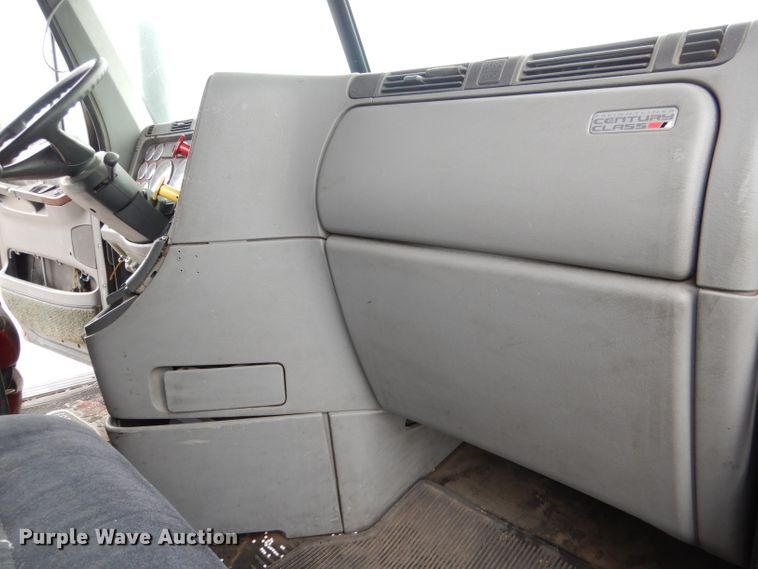 image for item DG5849 2001 Freightliner Century Class semi truck