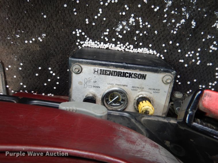 image for item DG5849 2001 Freightliner Century Class semi truck