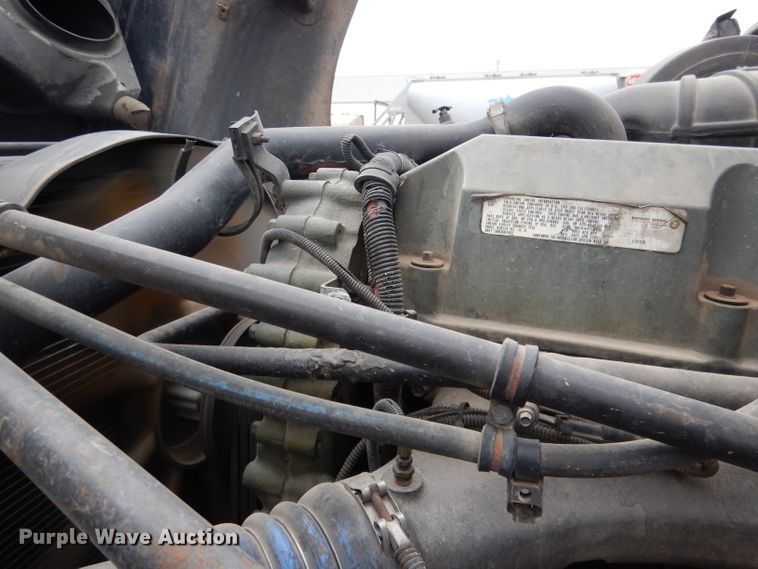 image for item DG5849 2001 Freightliner Century Class semi truck