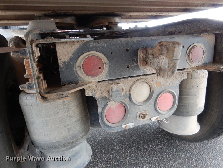 image for item DG5849 2001 Freightliner Century Class semi truck