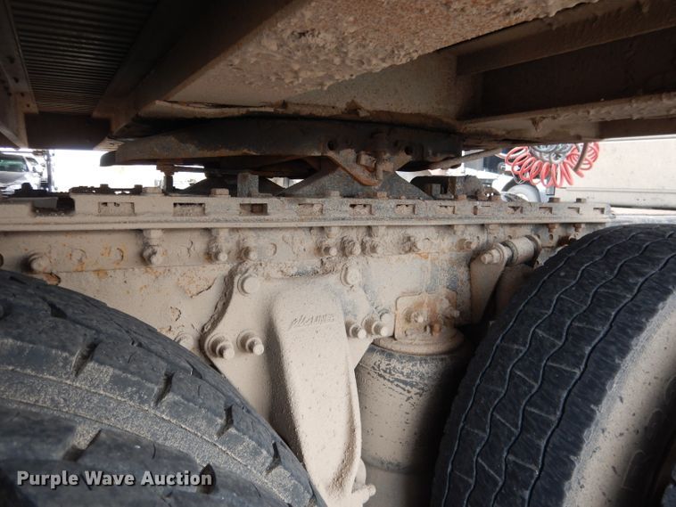 image for item DG5849 2001 Freightliner Century Class semi truck