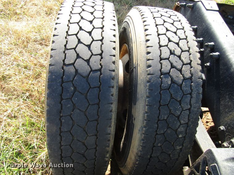 image for item DG6508 1997 Volvo WIA semi truck