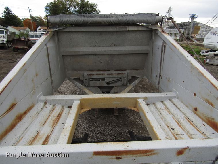 image for item DG6646 1996 Rway 4021 bottom dump trailer