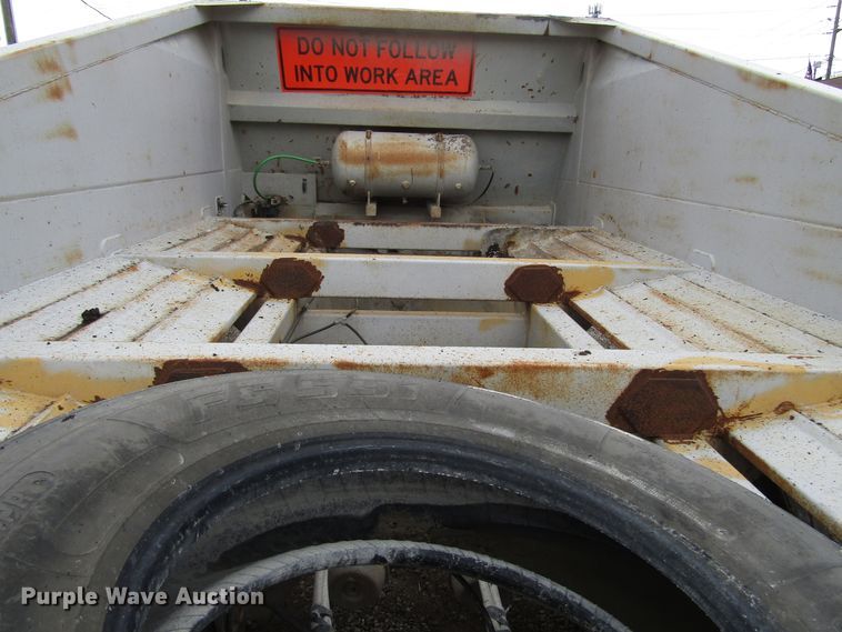 image for item DG6646 1996 Rway 4021 bottom dump trailer