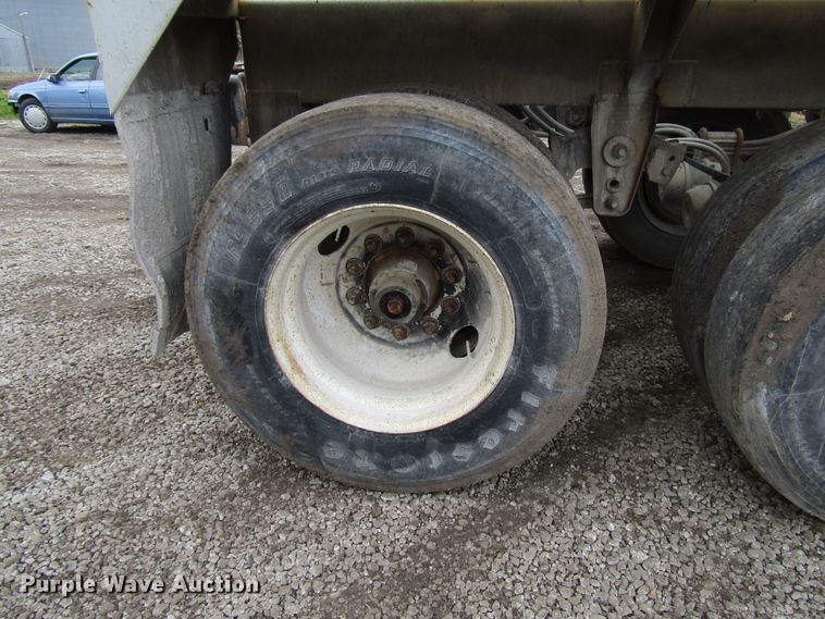 image for item DG6646 1996 Rway 4021 bottom dump trailer