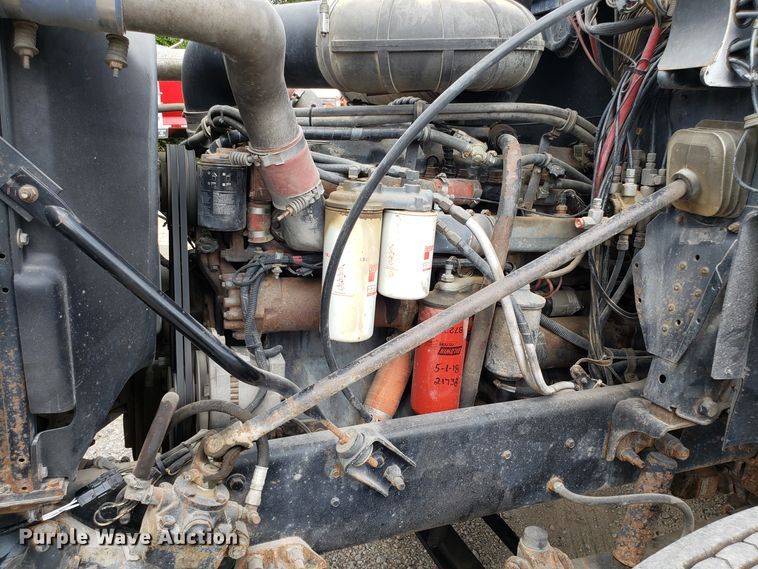 image for item DG7685 1994 Mack CH613 semi truck