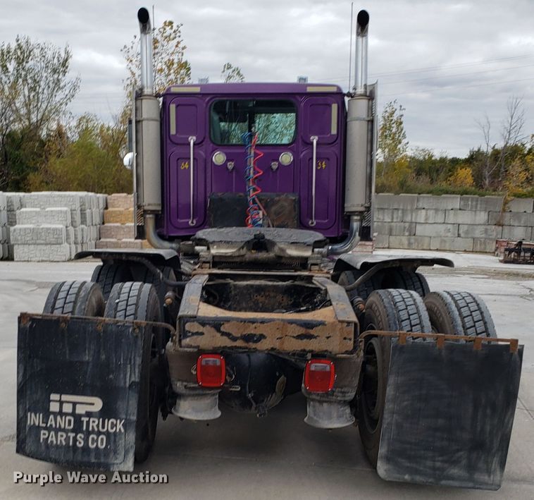 image for item DG8820 2006 Western Star 4900EX semi truck