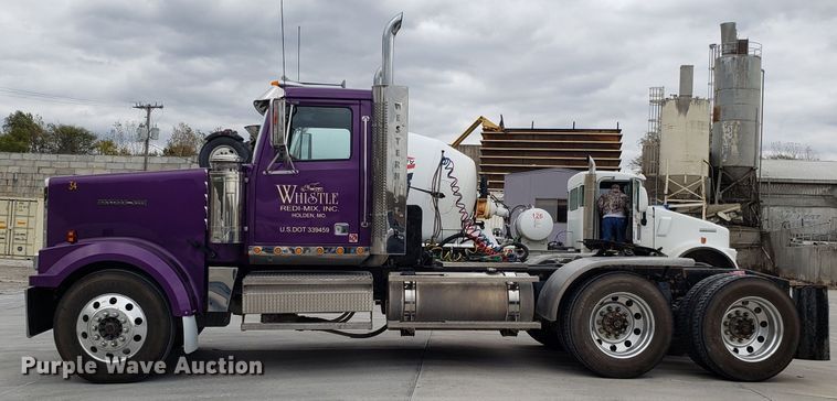 image for item DG8820 2006 Western Star 4900EX semi truck