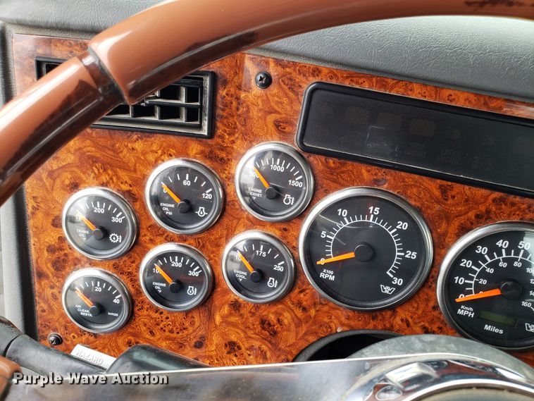 image for item DG8820 2006 Western Star 4900EX semi truck