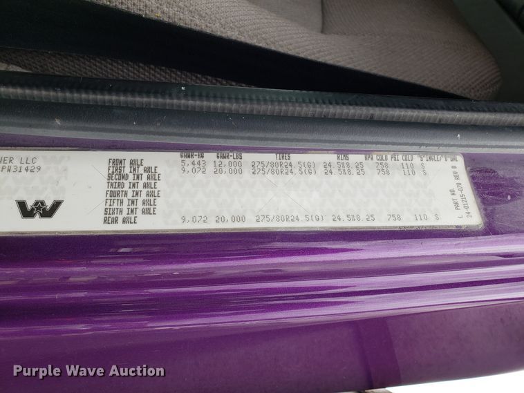 image for item DG8820 2006 Western Star 4900EX semi truck