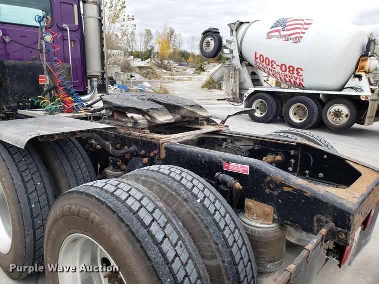 image for item DG8820 2006 Western Star 4900EX semi truck