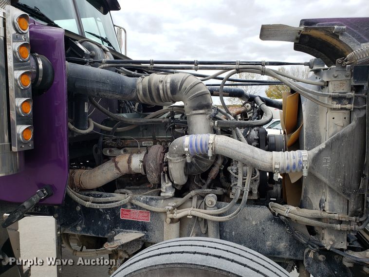 image for item DG8820 2006 Western Star 4900EX semi truck