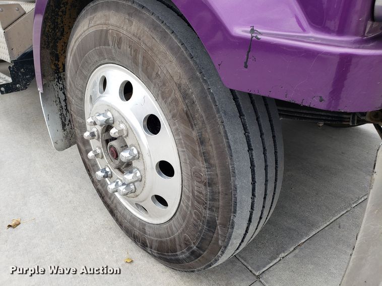 image for item DG8820 2006 Western Star 4900EX semi truck