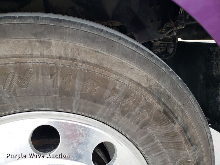 image for item DG8820 2006 Western Star 4900EX semi truck