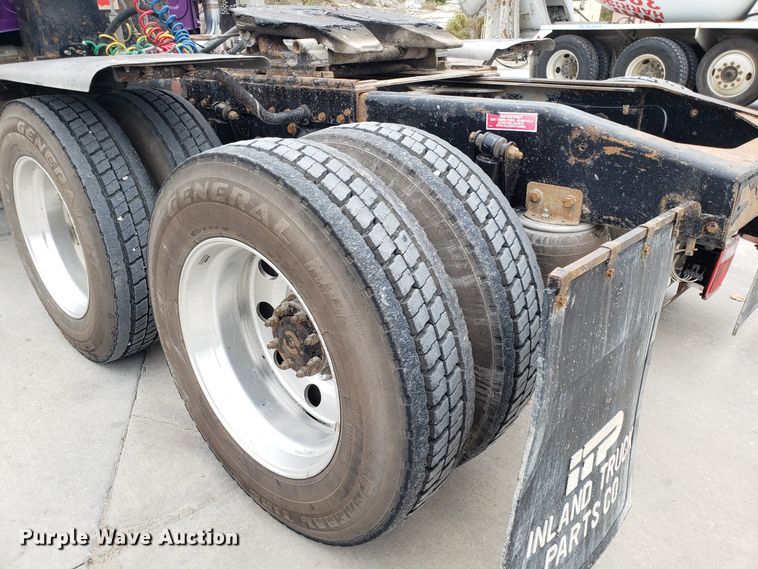 image for item DG8820 2006 Western Star 4900EX semi truck