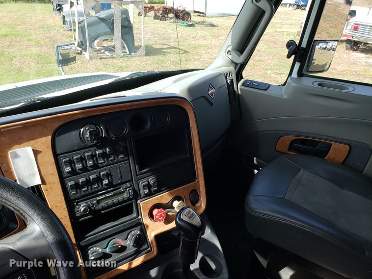 image for item DG8839 2012 International ProStar semi truck