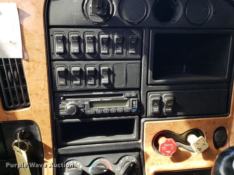 image for item DG8839 2012 International ProStar semi truck