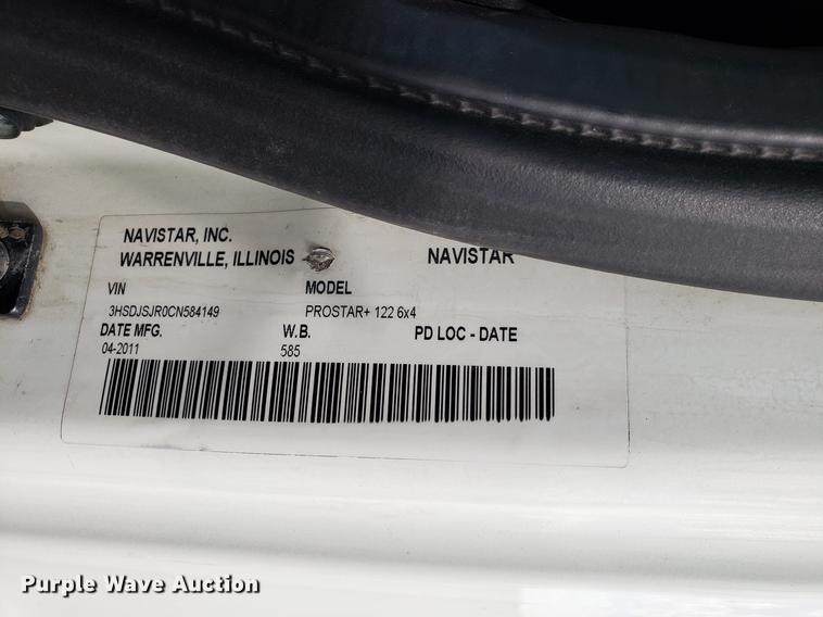 image for item DG8839 2012 International ProStar semi truck