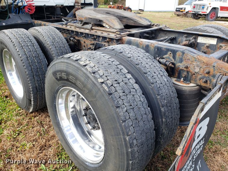 image for item DG8839 2012 International ProStar semi truck