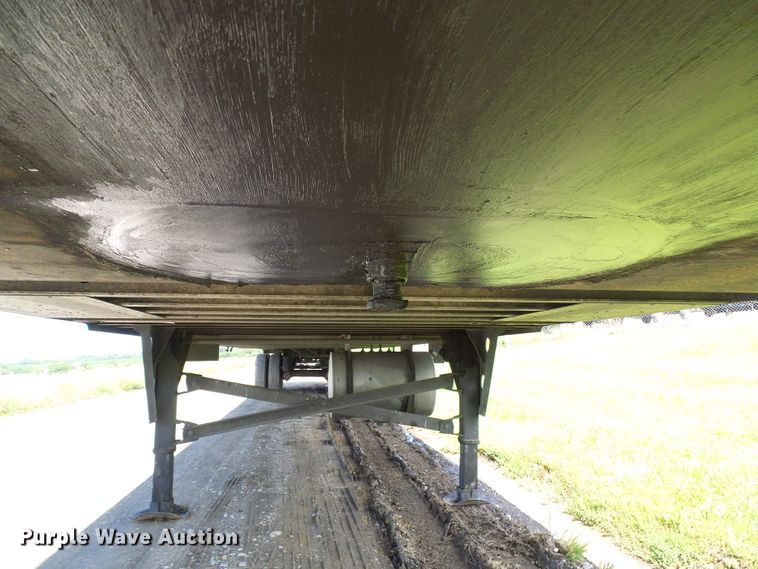 image for item DI0616 2008 Utility US2RA refrigerated van trailer