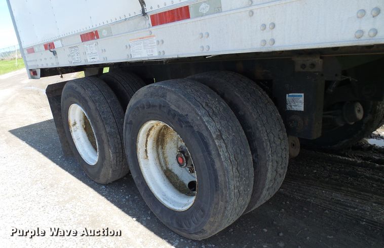 image for item DI0616 2008 Utility US2RA refrigerated van trailer